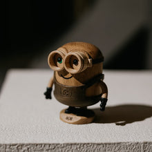 画像をギャラリービューアに読み込む, BOYHOOD MINION BOB