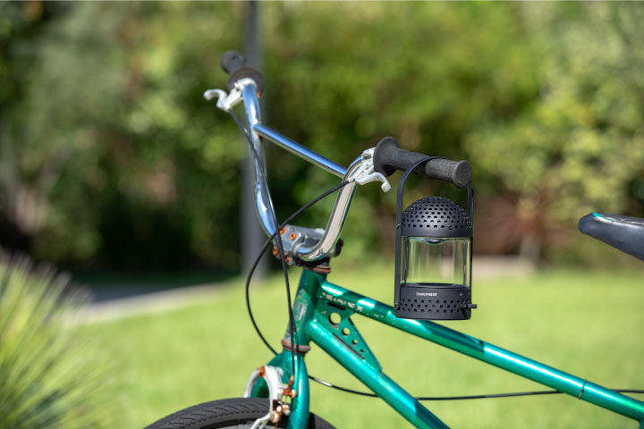 Light Speakerにはアウトドアが似合います