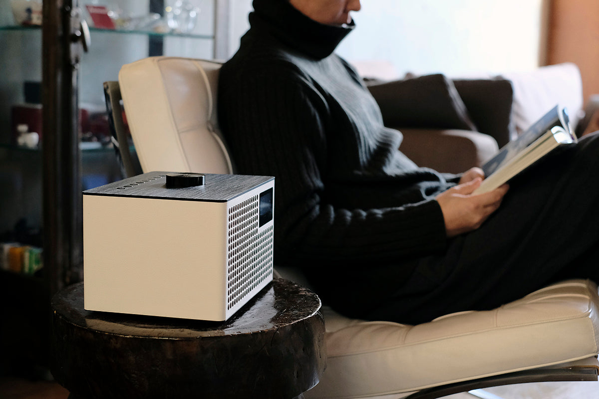 【新製品レビュー】GENEVA『Acustica Lounge Radio』ペットのように愛でたくなるスピーカー。