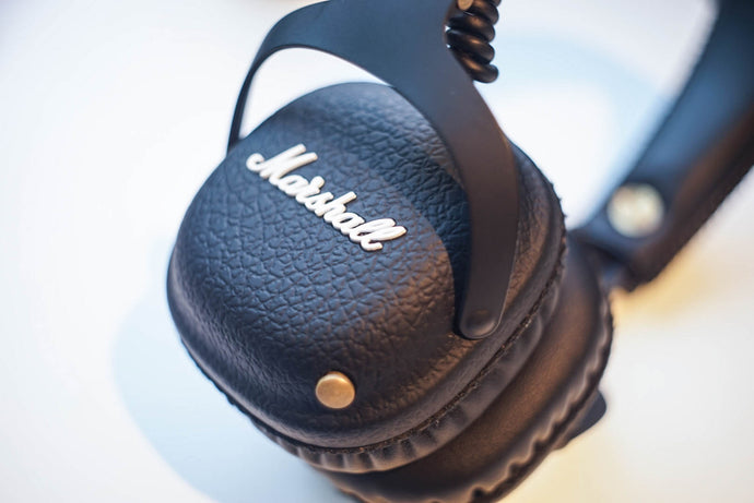 Marshall HEADPHONES待望の新作MID Bluetoothを楽しむ。