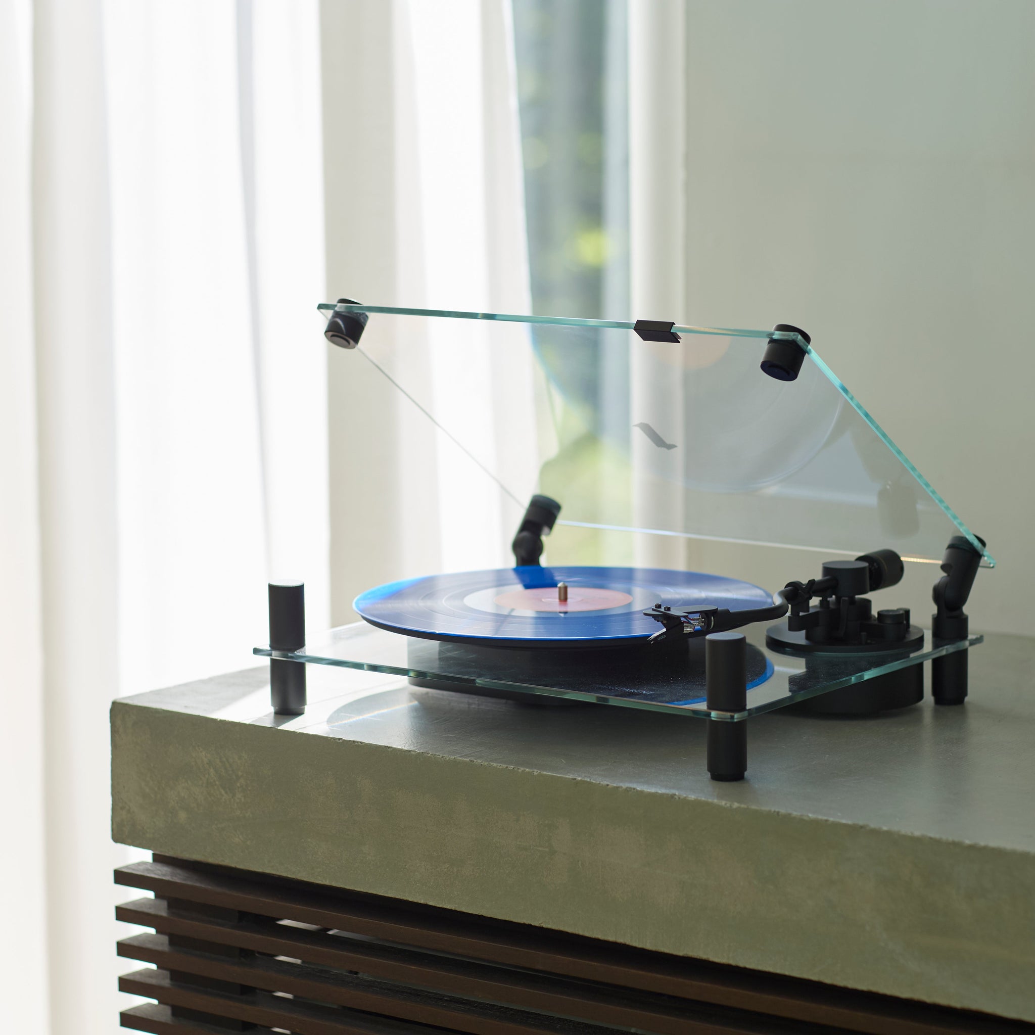 Turntable｜ターンテーブル｜トランスペアレント｜ Bluetoothターン